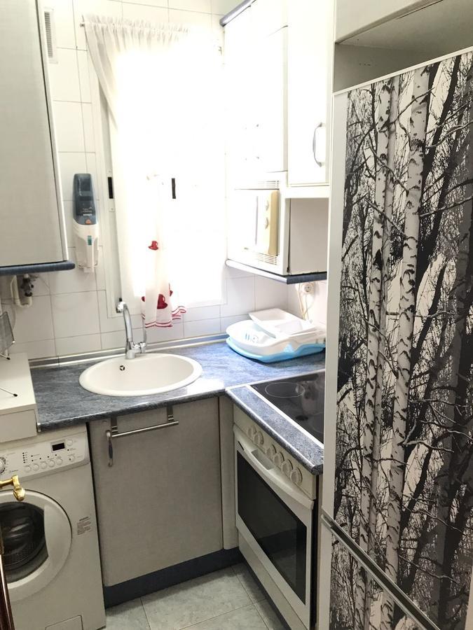 Latina Apartment Madrid Bagian luar foto