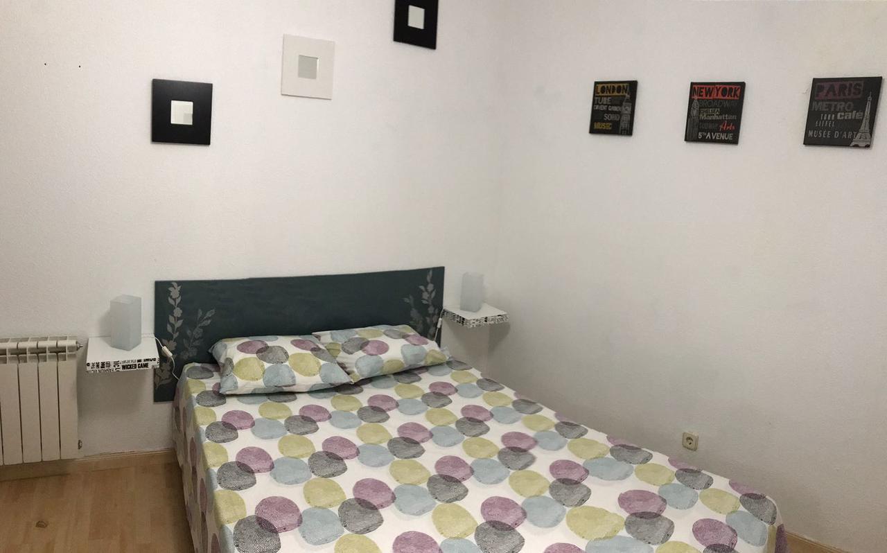Latina Apartment Madrid Bagian luar foto