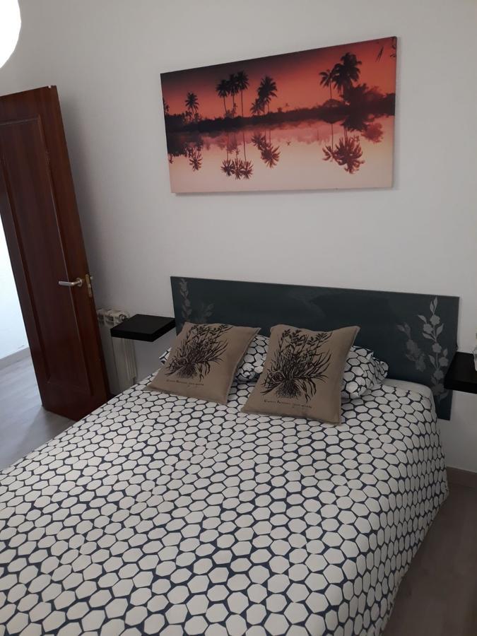 Latina Apartment Madrid Bagian luar foto