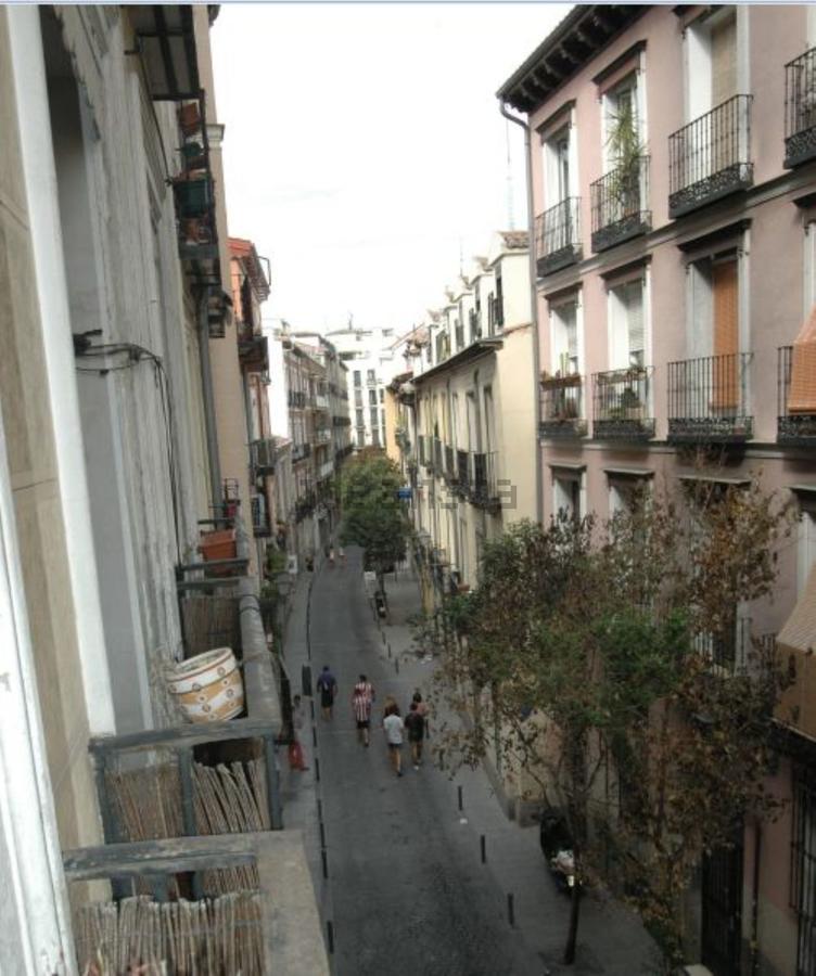 Latina Apartment Madrid Bagian luar foto
