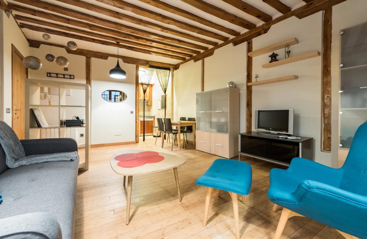Latina Apartment Madrid Bagian luar foto
