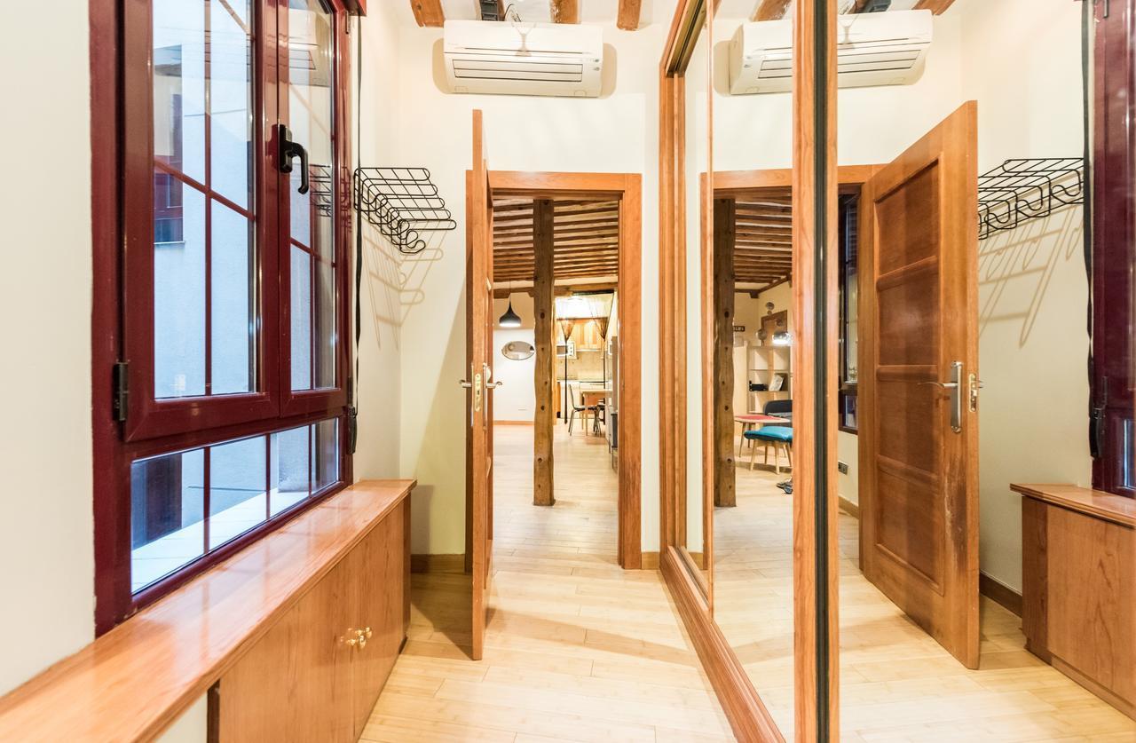 Latina Apartment Madrid Bagian luar foto