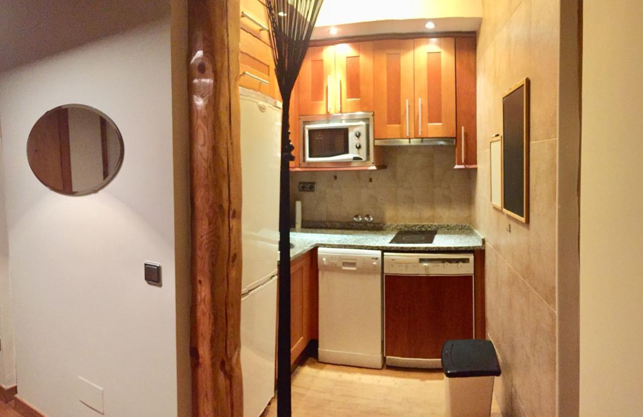 Latina Apartment Madrid Bagian luar foto